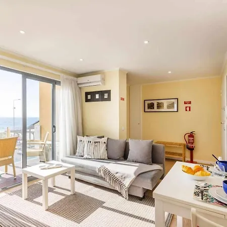 Vista Mare By Destiny Cortegaca (Aveiro)
